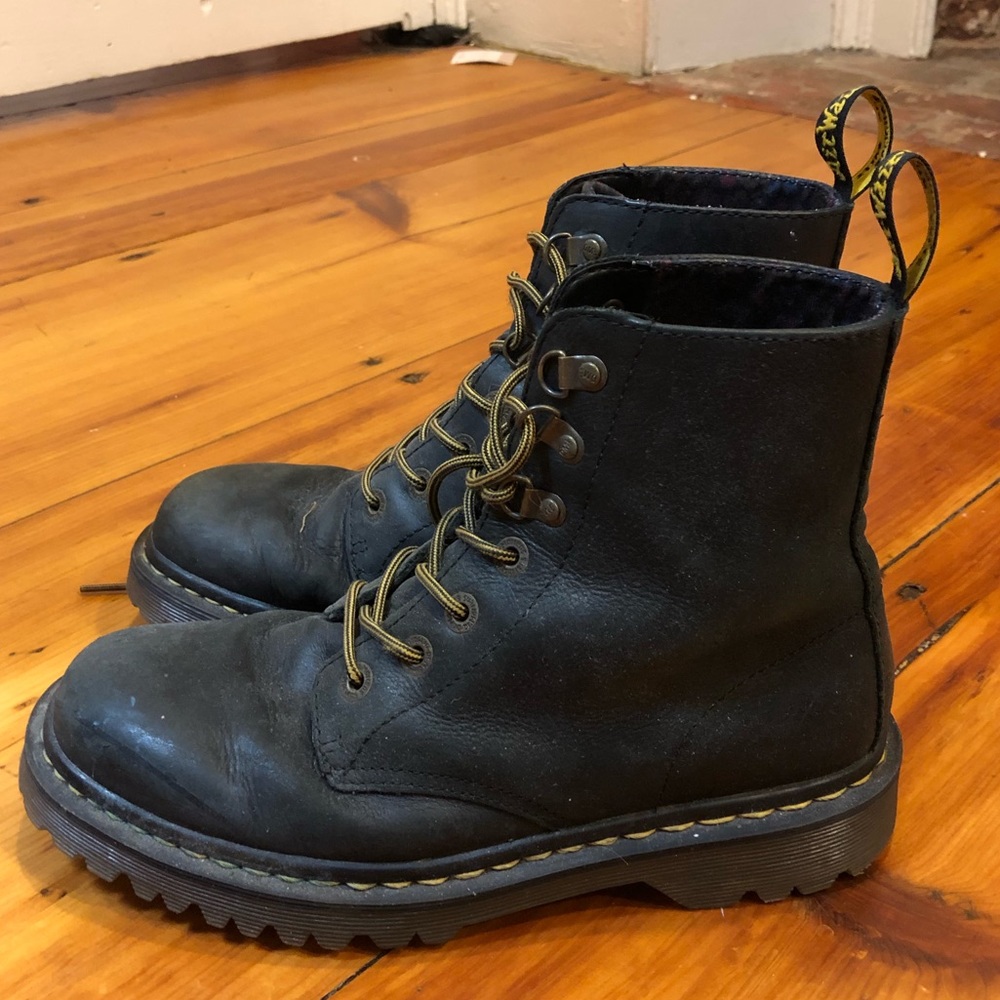 DOC MARTENS
